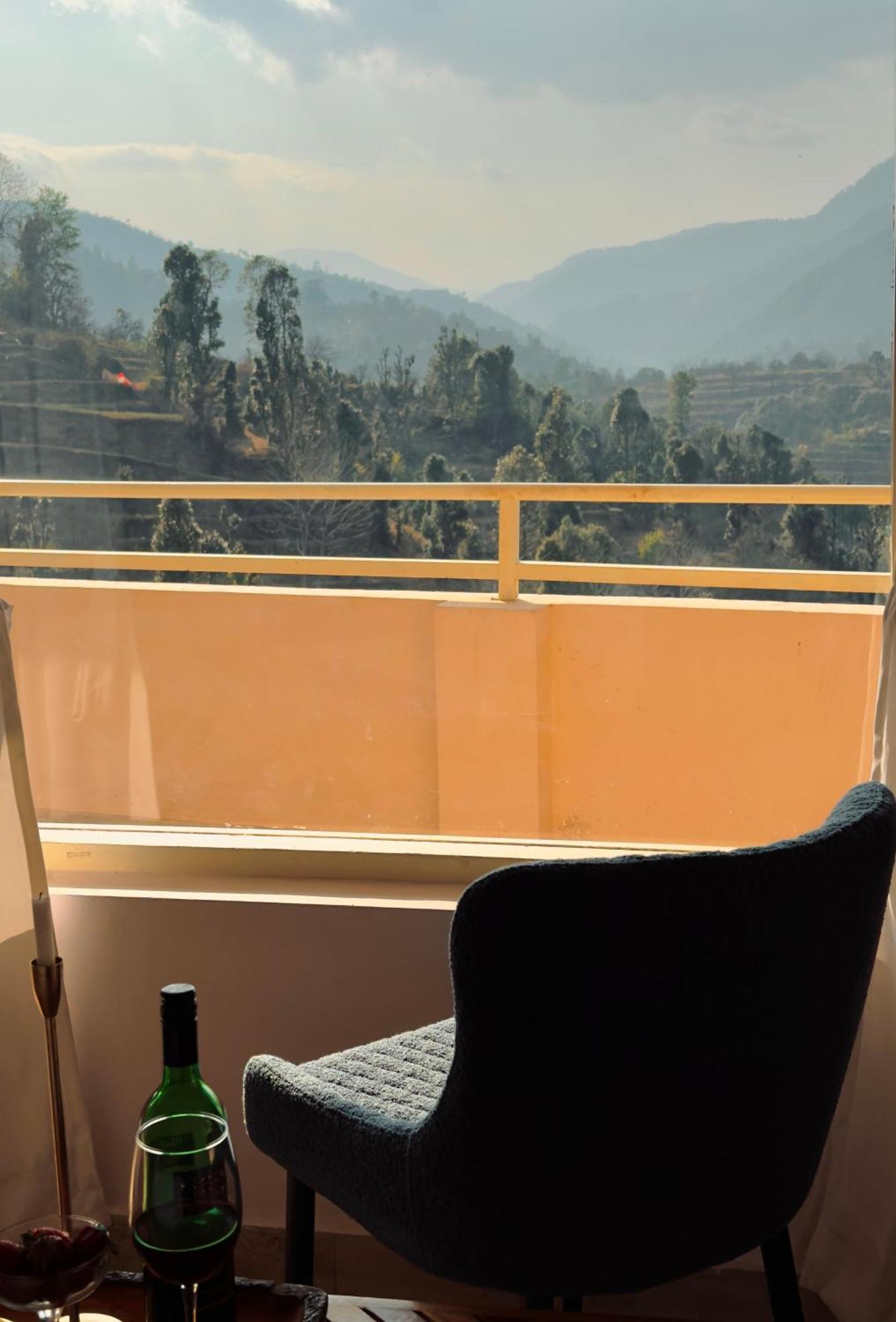 Nazaara -Thhpsociety - Mukteshwar - Witness The View From Your Bed Exterior foto